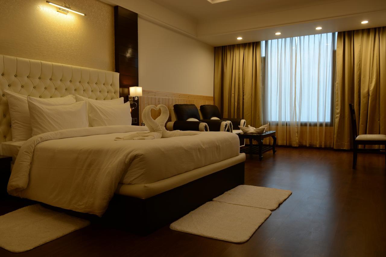 Hotel Dhroov By Mystical Views Šimla Exteriér fotografie